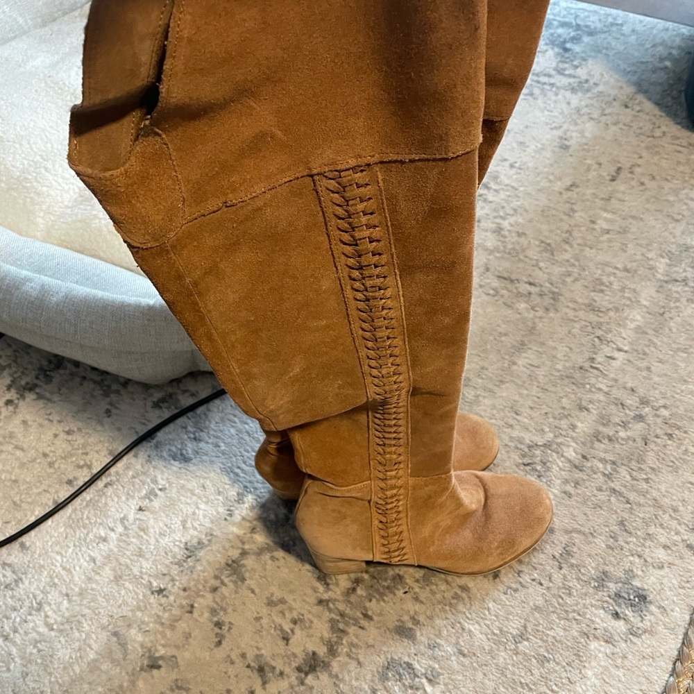 Over the knee boots, camel suede